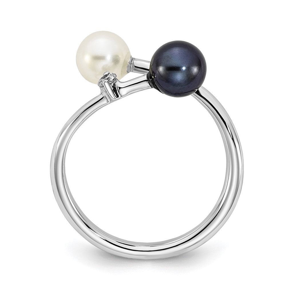 14k White Gold 5-6mm Round Black & White Saltwater Akoya Pearl Dia. Adj. Ring