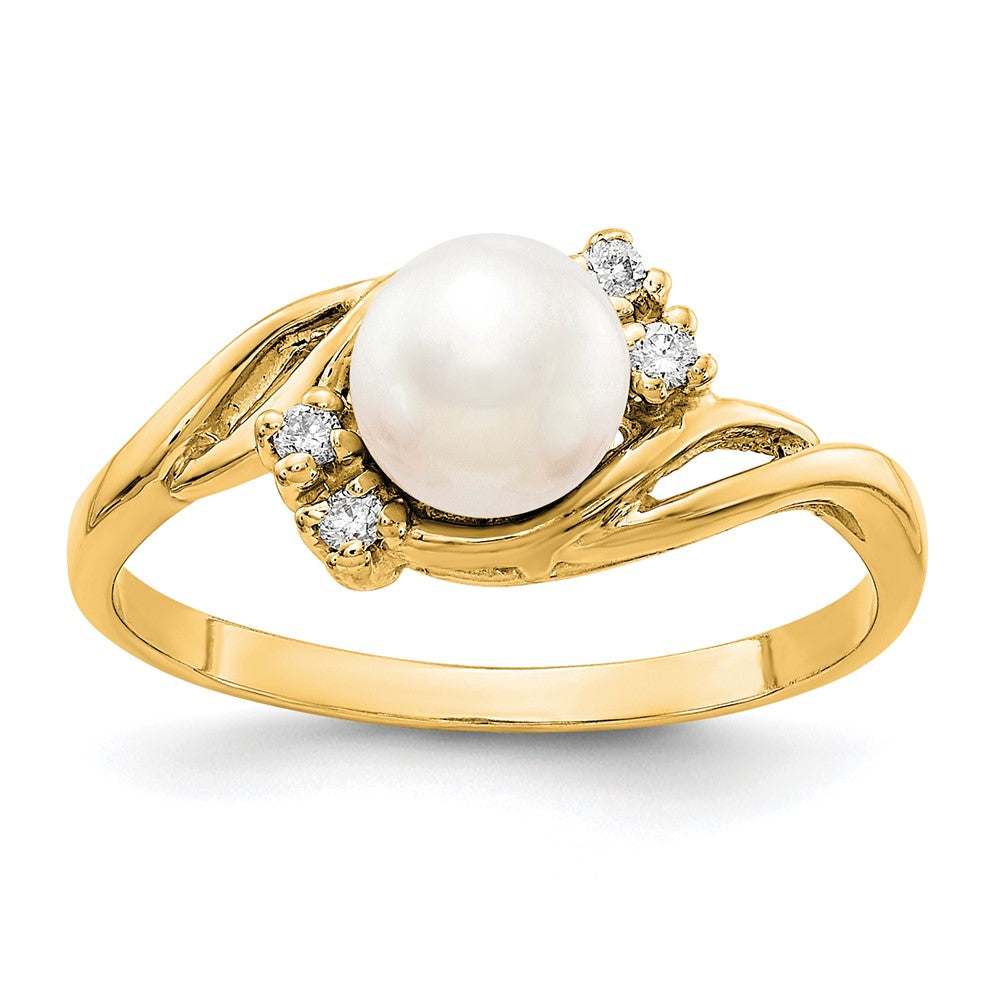 14k Gold 6mm FW Cultured Pearl A Real Diamond ring