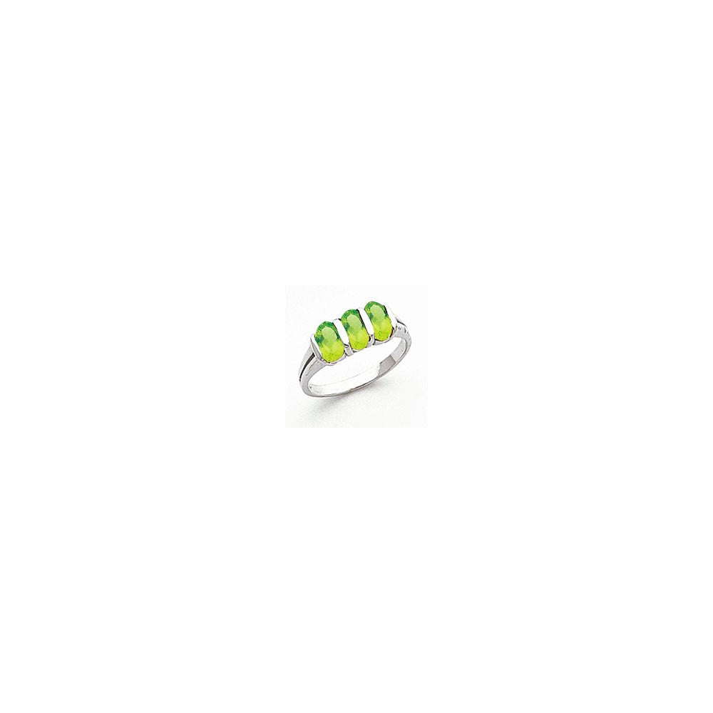 14k White Gold 6x4mm Oval Peridot ring