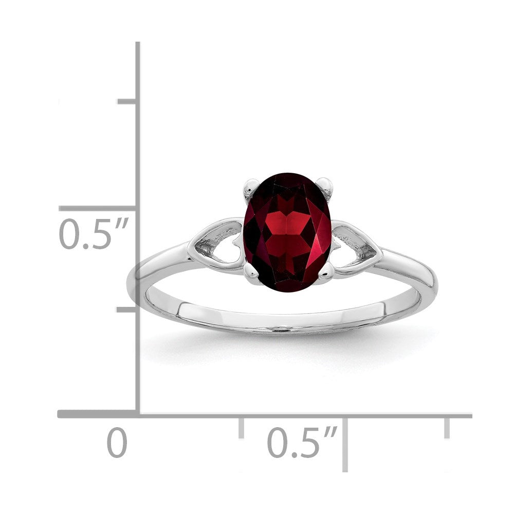 14k White Gold 7x5mm Oval Garnet ring