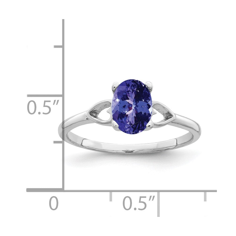 14k White Gold 7x5mm Oval Tanzanite ring