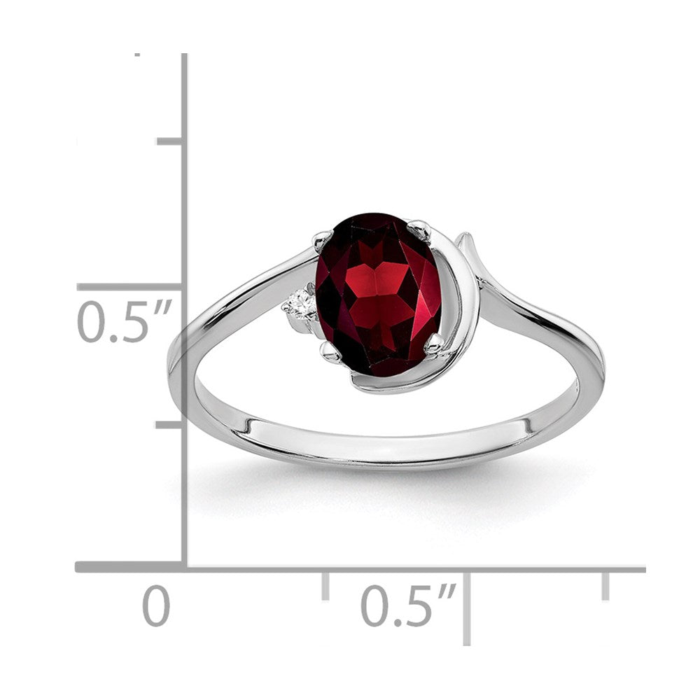 14k White Gold 7x5mm Oval Garnet AAA Real Diamond ring