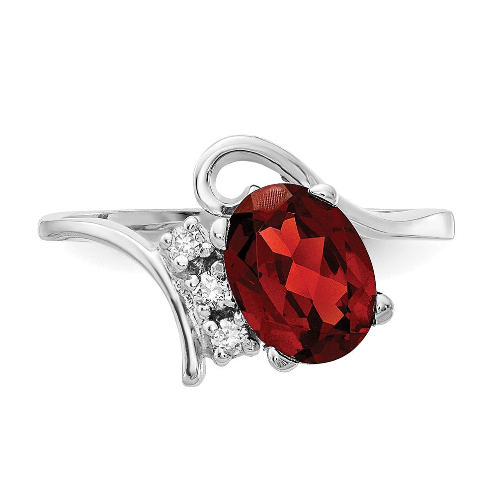 14k White Gold 8x6mm Oval Garnet Checker VS Diamond ring