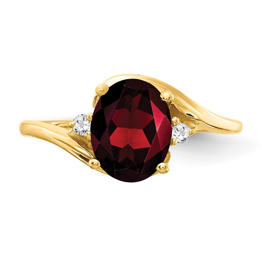 14K Yellow Gold 8x6mm Oval Garnet A Real Diamond ring