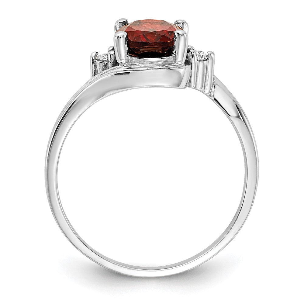 14k White Gold 8x6mm Oval Garnet Checker VS Diamond ring