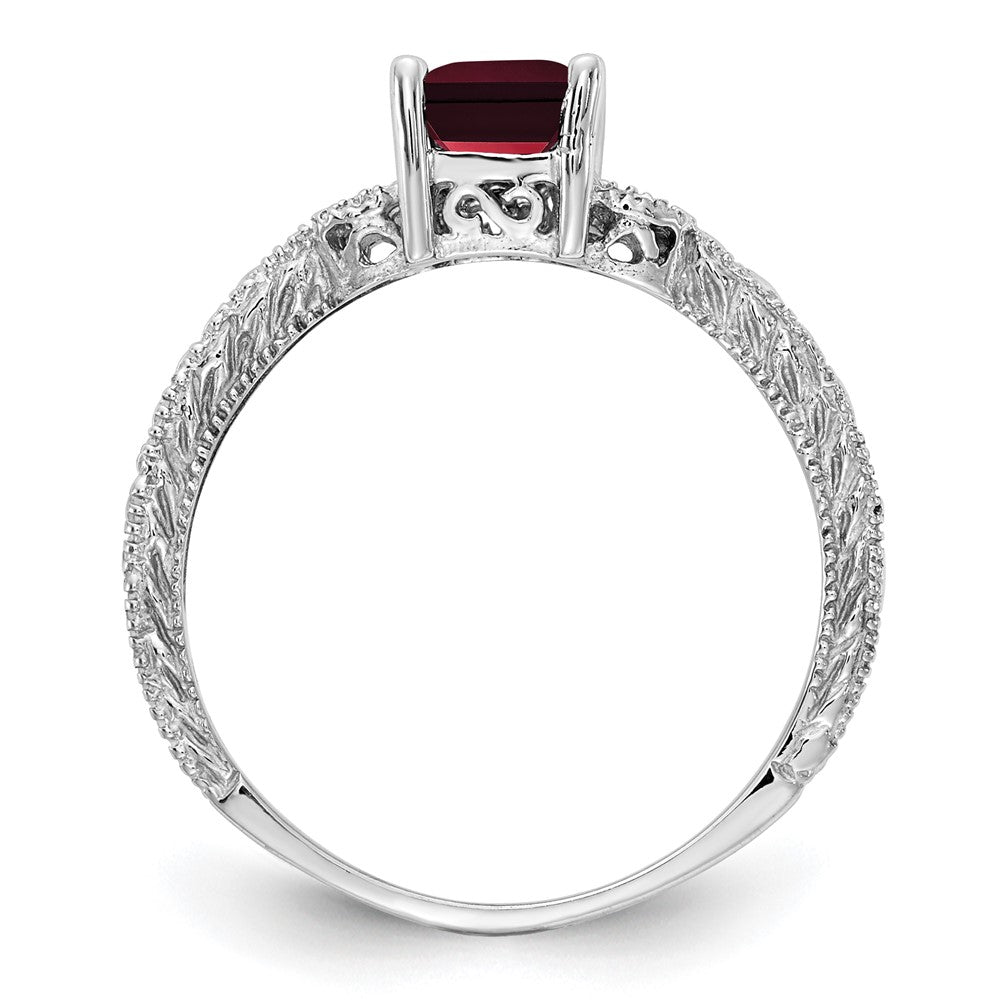 14k White Gold 7x5mm Emerald Cut Garnet VS Diamond ring