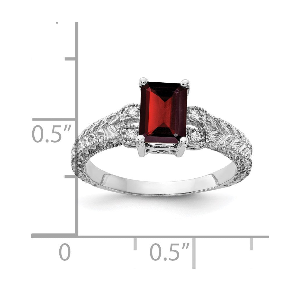 14k White Gold 7x5mm Emerald Cut Garnet VS Diamond ring