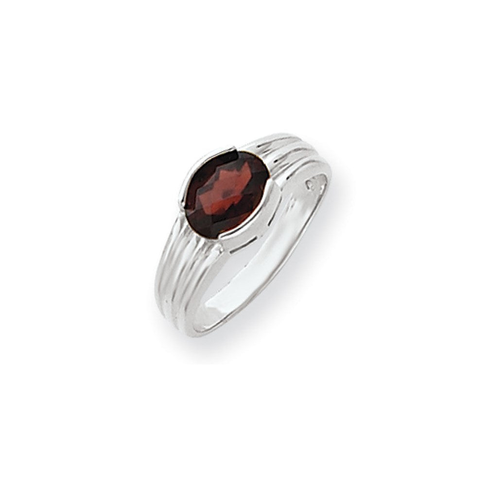 14k White Gold 8x6mm Oval Garnet Checker ring