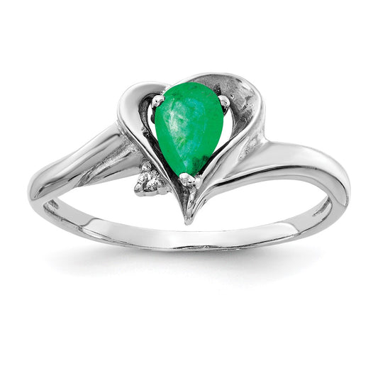 14k White Gold 6x4mm Pear Emerald A Real Diamond ring