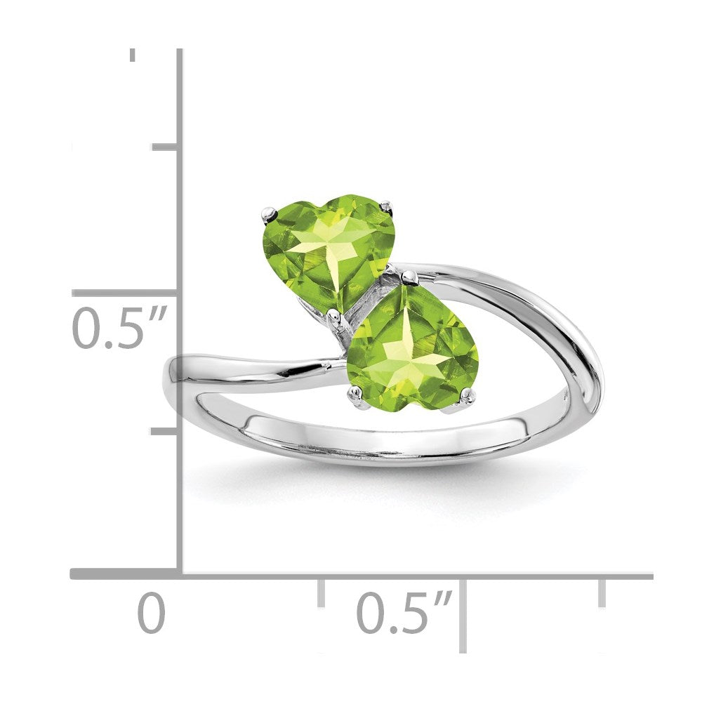 14k White Gold 5mm Heart Peridot ring