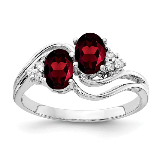 14k White Gold 6x4mm Oval Garnet AA Diamond ring