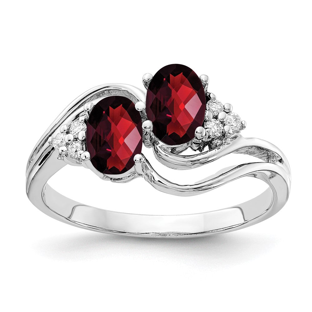 14k White Gold 6x4mm Oval Garnet Checker VS Diamond ring