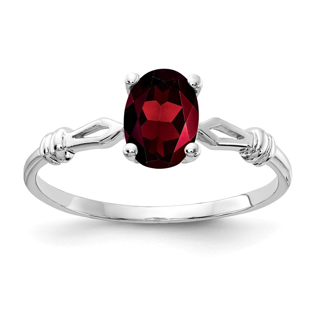 14k White Gold 7x5mm Oval Garnet ring