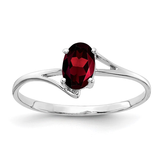 14k White Gold 6x4mm Oval Garnet ring