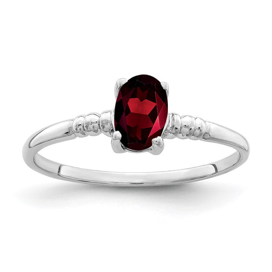 14k White Gold 6x4mm Oval Garnet ring