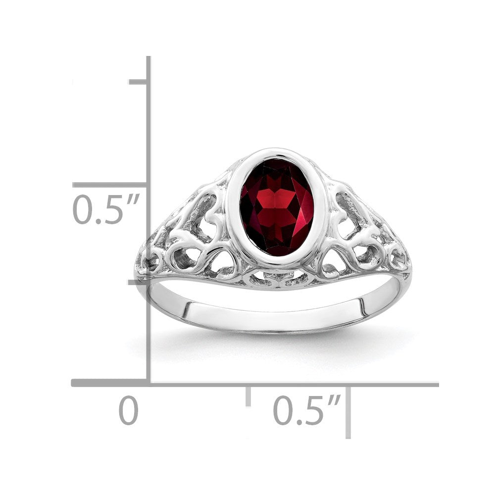 14k White Gold 7x5mm Oval Garnet ring