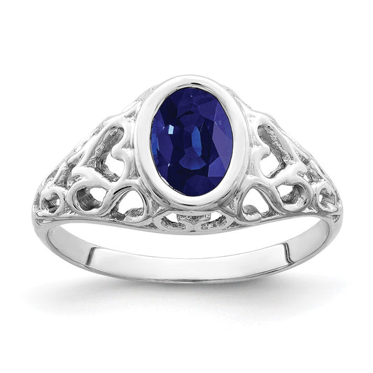 14k White Gold 7x5mm Oval Sapphire ring