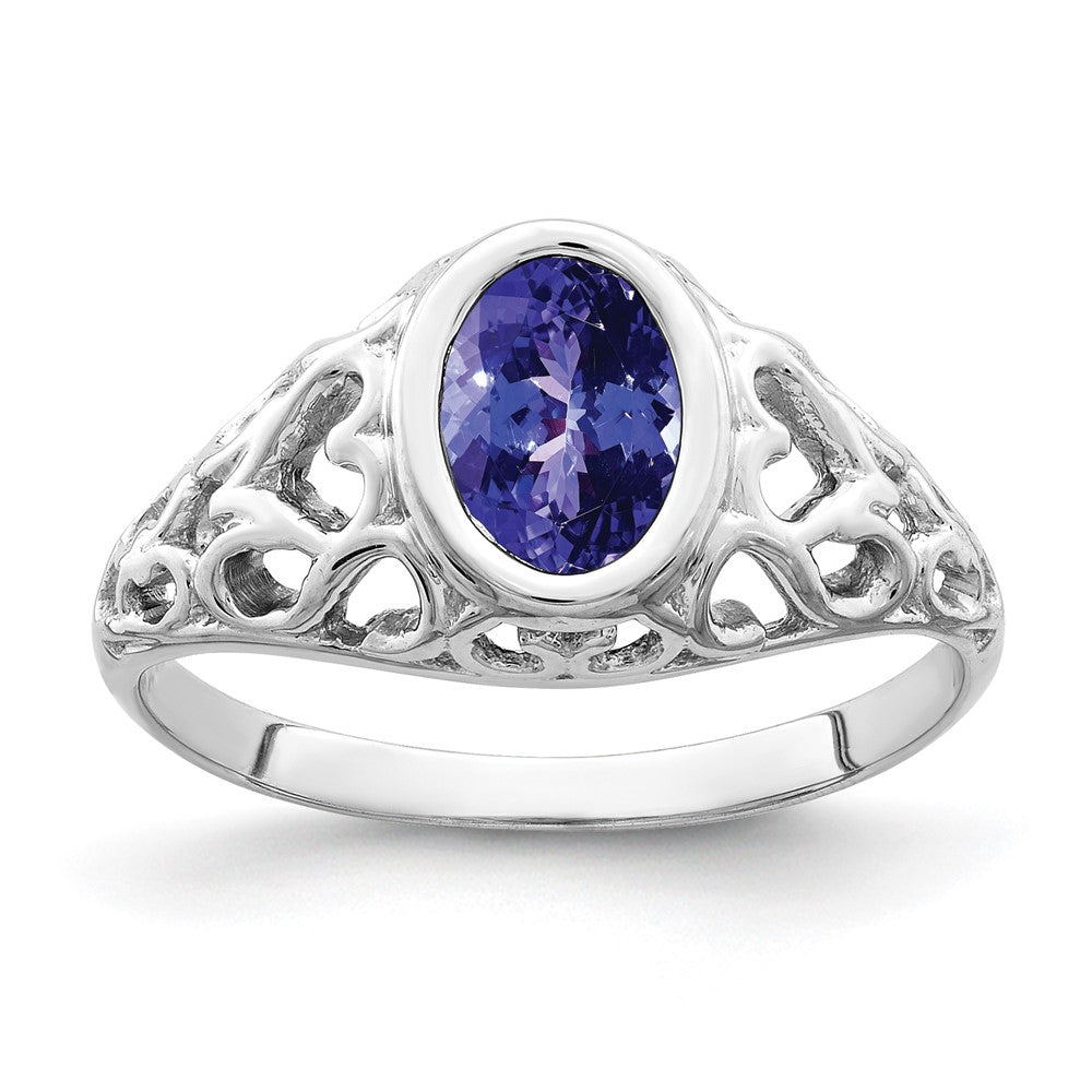 14k White Gold 7x5mm Oval Tanzanite ring