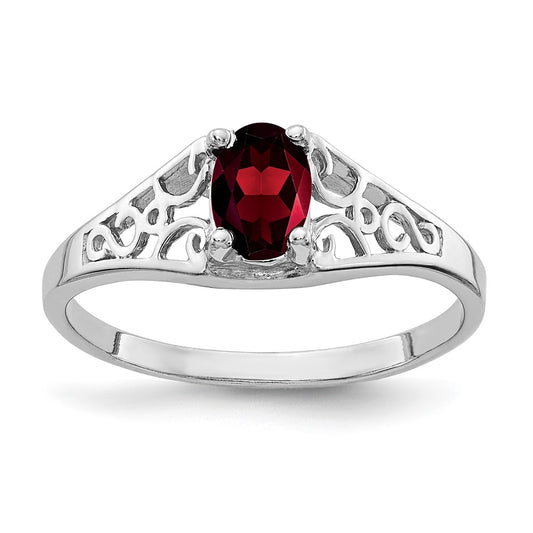 14k White Gold 6x4mm Oval Garnet ring