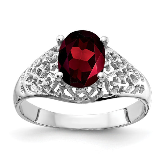 14k White Gold 8x6mm Oval Garnet ring