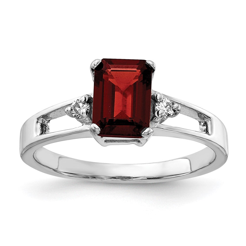 14k White Gold 7x5mm Emerald Cut Garnet A Real Diamond ring