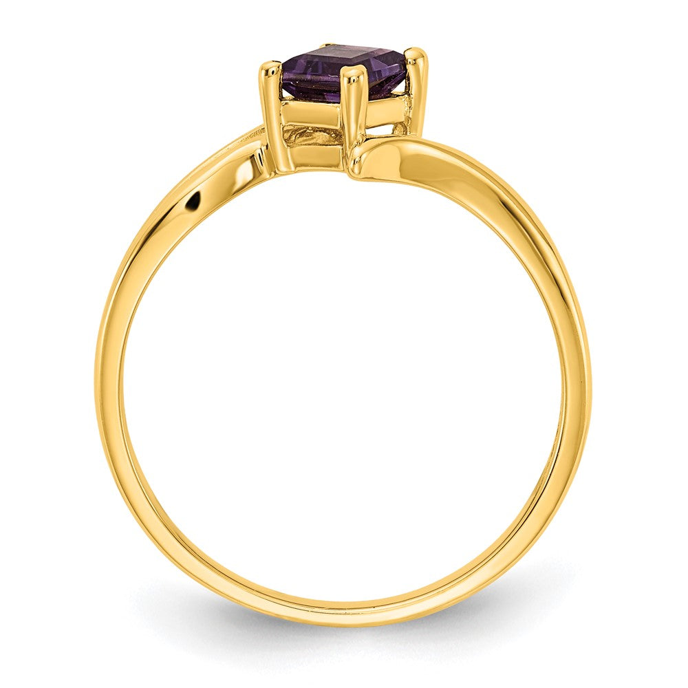 14K Yellow Gold 4mm Princess Cut Amethyst ring