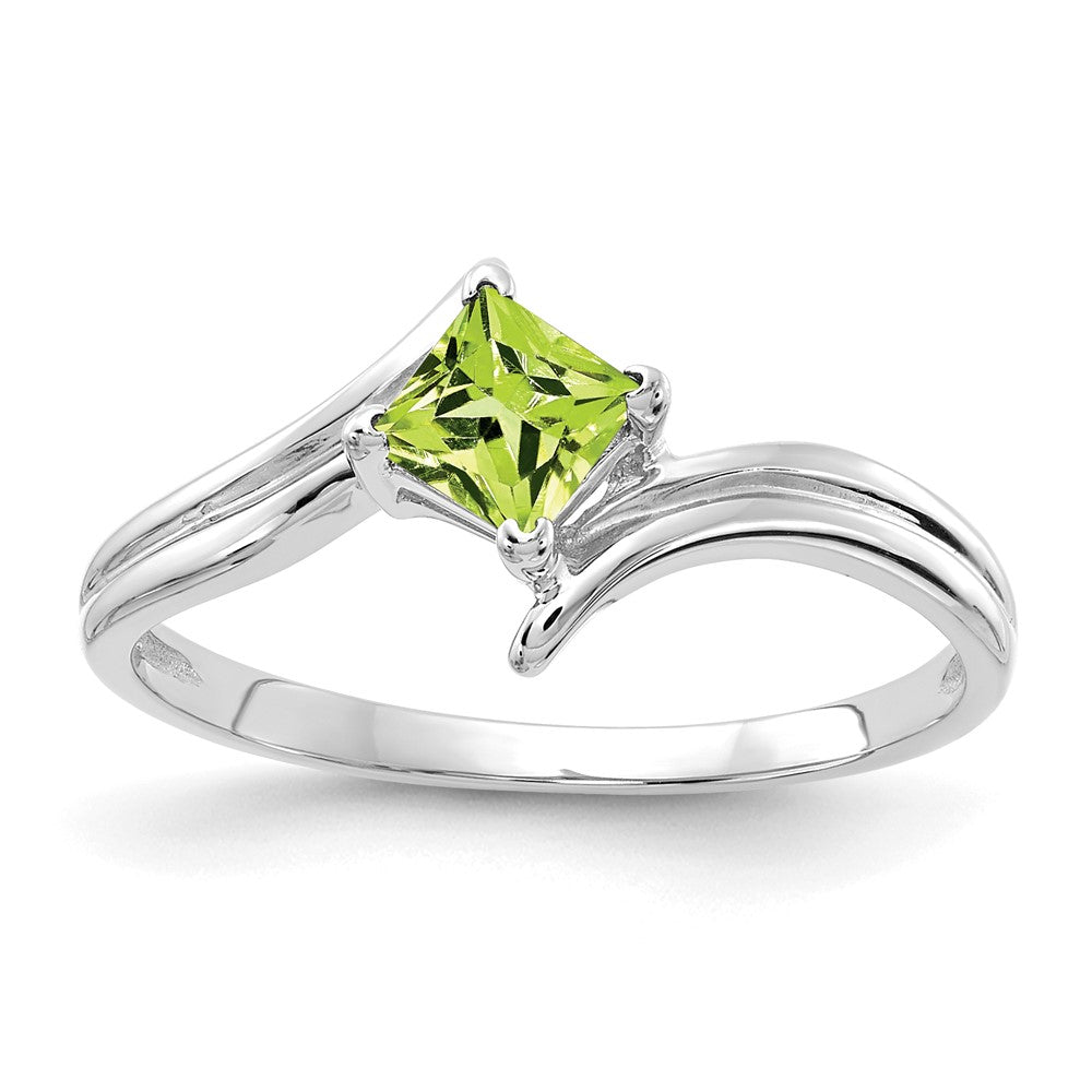 14k White Gold 4mm Princess Cut Peridot ring