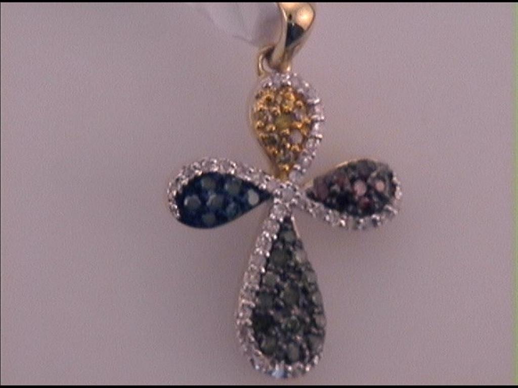 1/3CTW-Diamond CROSS PENDANT