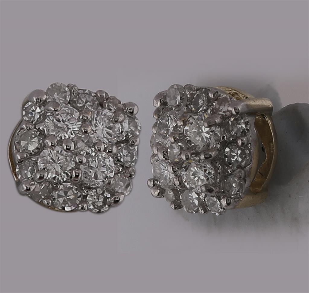 10k Yellow Gold Round Diamond Cluster Earrings 1/5 Cttw