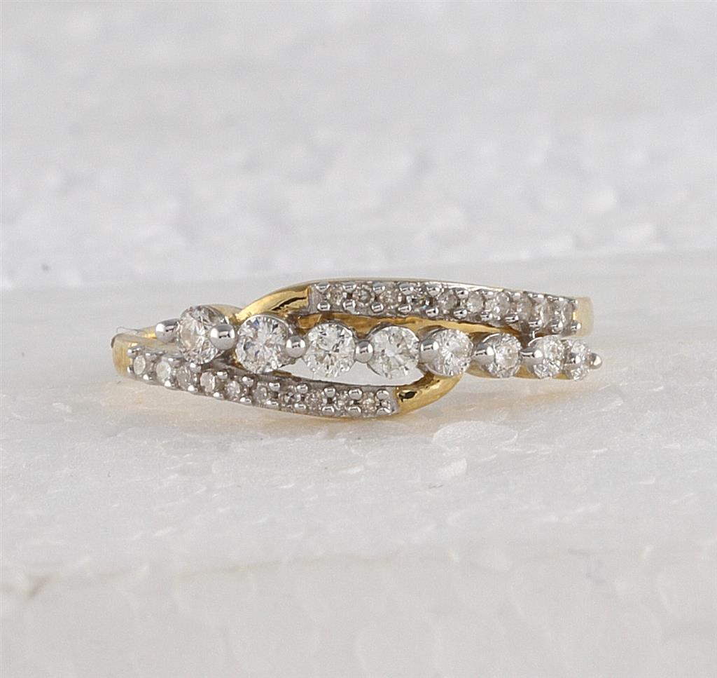 10k Yellow Gold Round Diamond Band Ring 1/3 Cttw