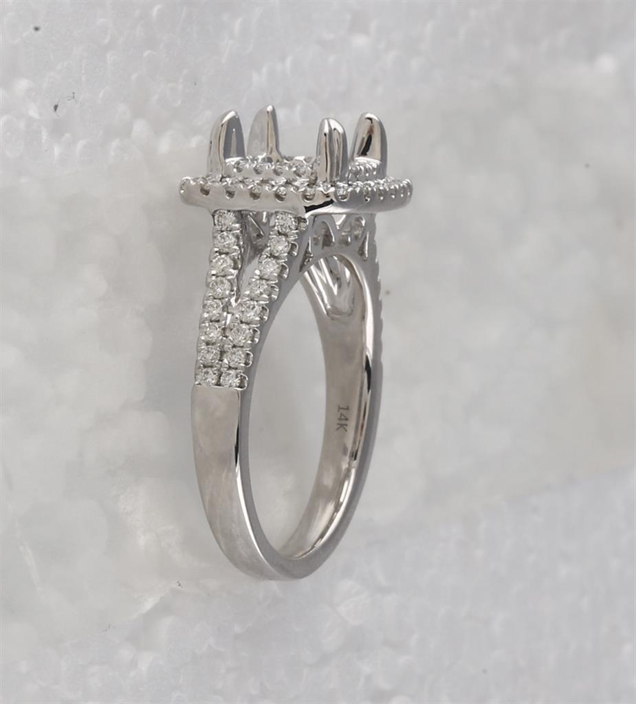 5/8CT-Diamond SM 1 1/4CT-CCUSHION BRIDAL RING